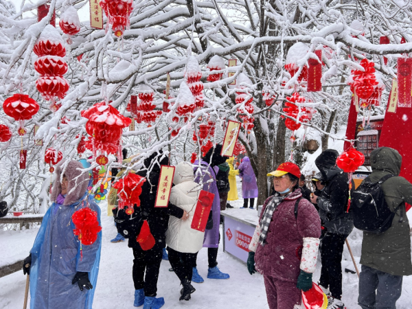 「上市公司春節不打烊」黃山旅遊：春節不打烊，過個團圓年