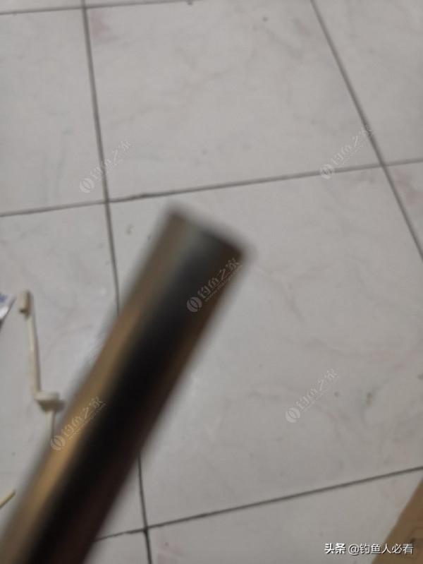 小物件巧構思細雕琢做成一個多功能的小釣具