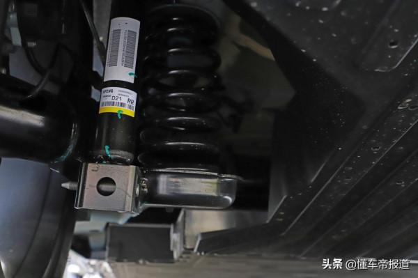 新車｜底盤質感出色，外觀內飾更顯檔次！試駕新款小鵬G3i