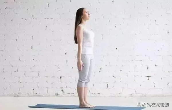 初學者想在朋友圈“快速出片”就練這10個簡單高顏值體式 初學者想在朋友圈“快速出片”就練這10個簡單高顏值體式