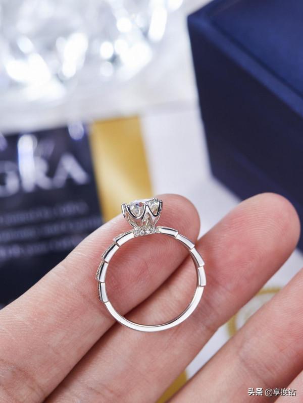 莫桑鑽戒不喜歡想換掉？來這裡超省錢