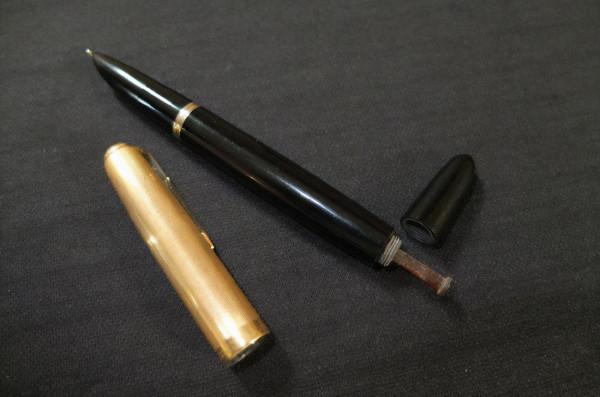 敵軍少將被俘，掏出一支派克金筆，卻引出一個感人的故事