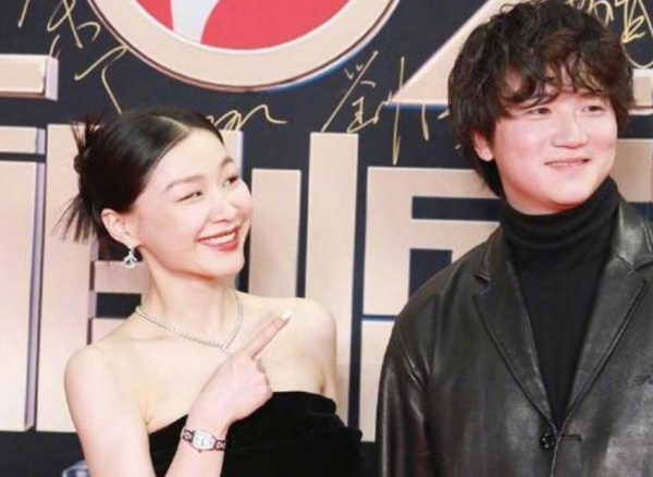 國劇盛典來襲,85花不見蹤跡,95花撐不起場,宋祖兒全程黑臉 國劇盛典來襲,85花不見蹤跡,95花撐不起場,宋祖兒全程黑臉