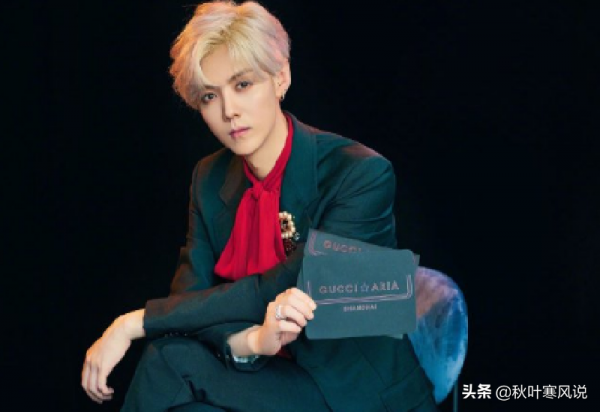 鹿晗是體育全能人才?近日又和關曉彤打羽毛球,引來粉絲圍觀 鹿晗是體育全能人才?近日又和關曉彤打羽毛球,引來粉絲圍觀