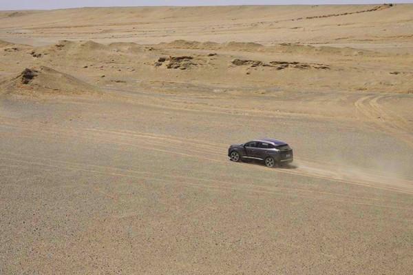 標緻4008環青海長測Day4：城市SUV穿越火星一號公路是怎樣的體驗