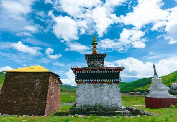 西藏高原的風光,是一種能夠淨化心靈的美 西藏高原的風光,是一種能夠淨化心靈的美