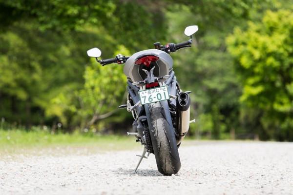 試駕凱旋大青蛙摩托車，真香現場