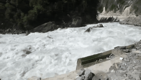 好傢伙，這條鮮為人知的路集合了所有藏地美景