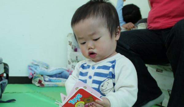 要不要給孩子報早教班