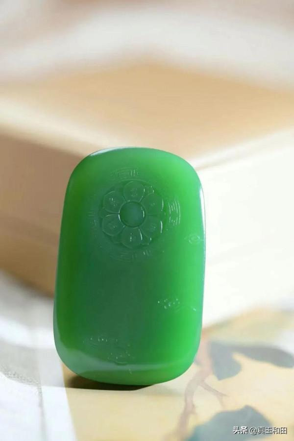 十幾個萬的和田玉俄羅斯碧玉值不值? 十幾個萬的和田玉俄羅斯碧玉值不值?