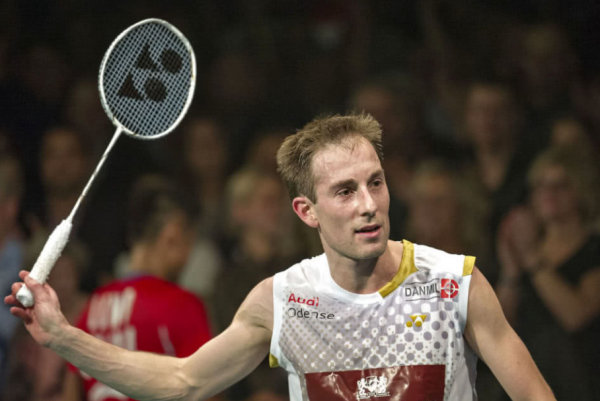 諶龍比得了羽壇四大天王嗎?對比榮譽,至少能擠掉2個 諶龍比得了羽壇四大天王嗎?對比榮譽,至少能擠掉2個