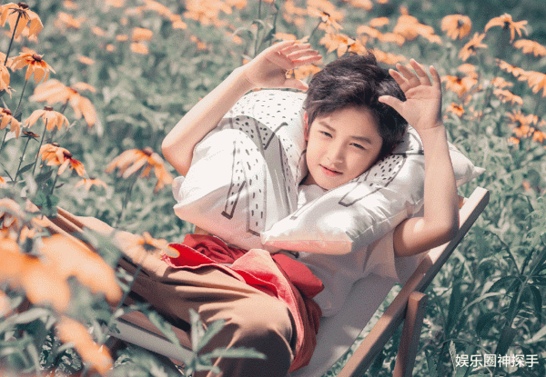 李亦航長大了，曾上《爸爸去哪兒》，今10歲愈發帥氣