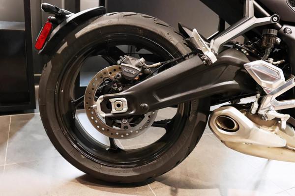 凱旋Trident 660三叉戟解析 全新入門級車型，86895元值得購買嗎？