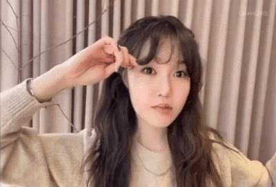 好少女！楊冪的新發型也太適合春日踏青了吧