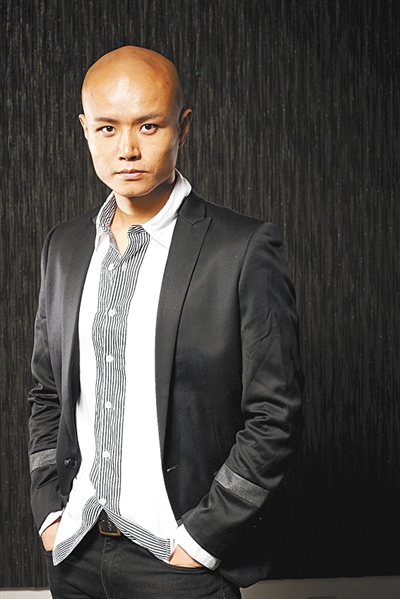 3次婚姻4次創業，得罪5大腕後想當和尚，樂嘉自毀路上的瘋狂往事