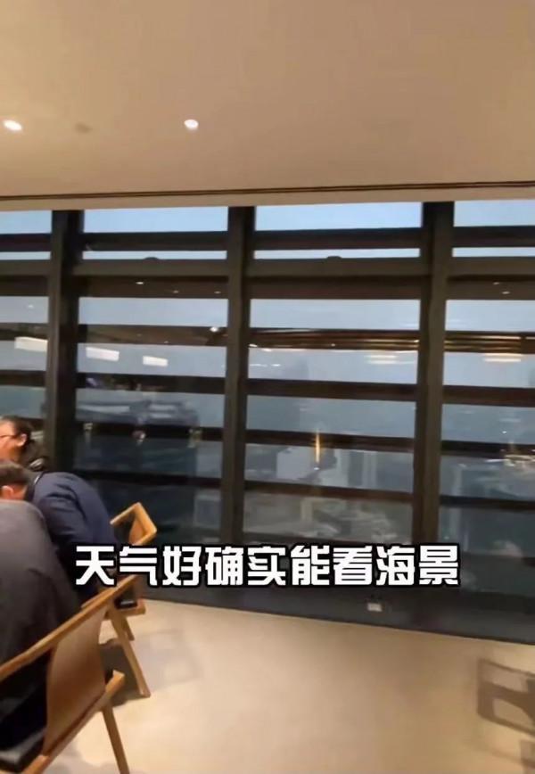 前央視女主持被前輩欺負一幕,戳穿真相:你越弱,世界對你越壞 前央視女主持被前輩欺負一幕,戳穿真相:你越弱,世界對你越壞