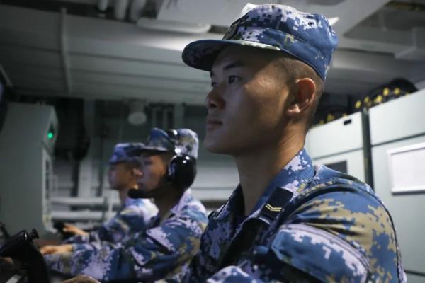 南部戰區,三艦齊發 南部戰區,三艦齊發