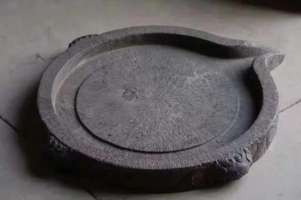 【青石水流】 【青石水流】