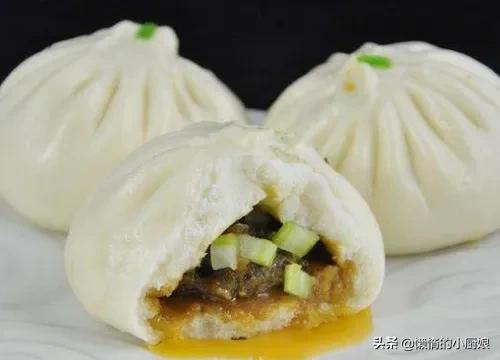 讓人看了流口水的鮮汁肉包這樣做,湯汁鮮美,肉餡抱團,超好吃 讓人看了流口水的鮮汁肉包這樣做,湯汁鮮美,肉餡抱團,超好吃
