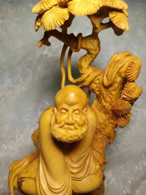 家有姐姐雕刻