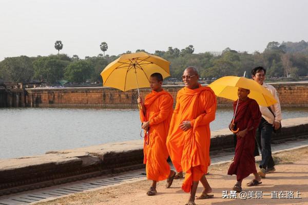 意象裡的吳哥4—吳哥窟，傍晚遠去的血色背影