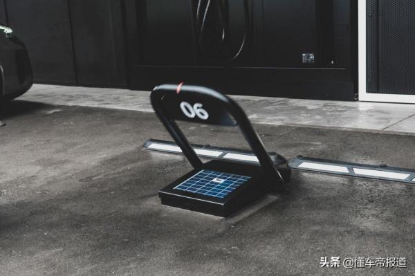 海外|奧迪充電站亮相，最大功率320千瓦，像集裝箱一樣可靈活組裝