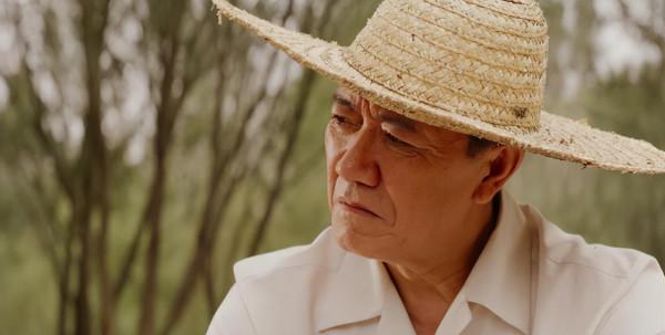 給過去一年“演技最好的10位老戲骨”排名，李幼斌第6，丁勇岱第2