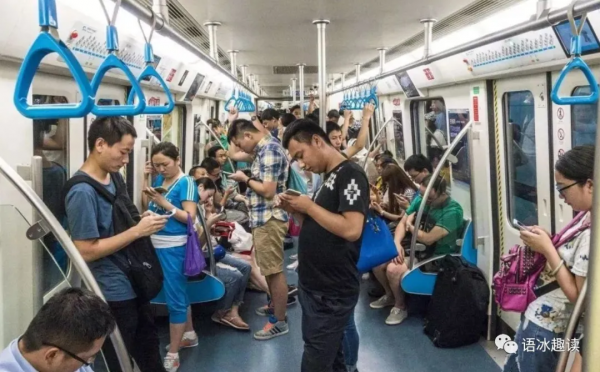 別讓某些短影片“謀殺”了孩子的想象力 別讓某些短影片“謀殺”了孩子的想象力