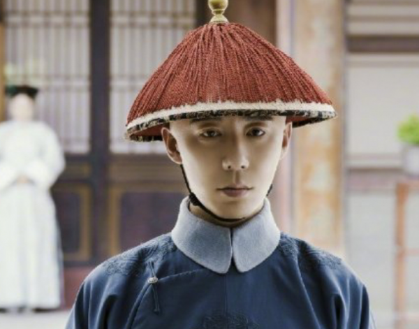 3年前演《延禧攻略》,3年後露臉《誰是兇手》,光看海報就很帶感 3年前演《延禧攻略》,3年後露臉《誰是兇手》,光看海報就很帶感