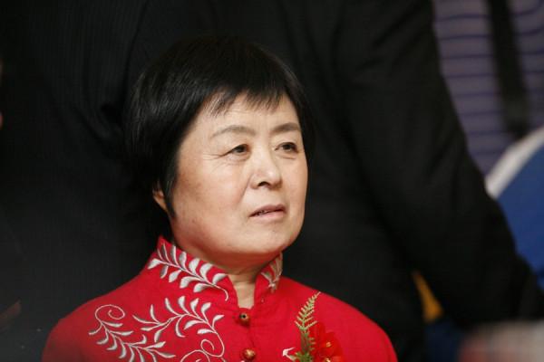 莫言與他的半文盲妻子:寫信靠畫圖,慶功宴上擺妻子包的餃子 莫言與他的半文盲妻子:寫信靠畫圖,慶功宴上擺妻子包的餃子