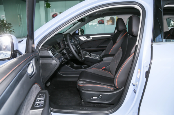 都是為年輕人而生 瑪奇朵DHT-PHEV和探歌 該怎麼選