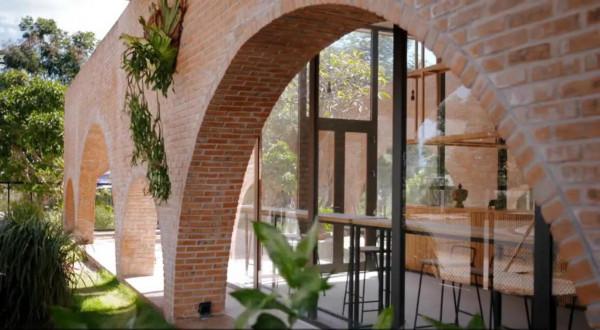 紅磚毛坯房不但能藝術也能很適用