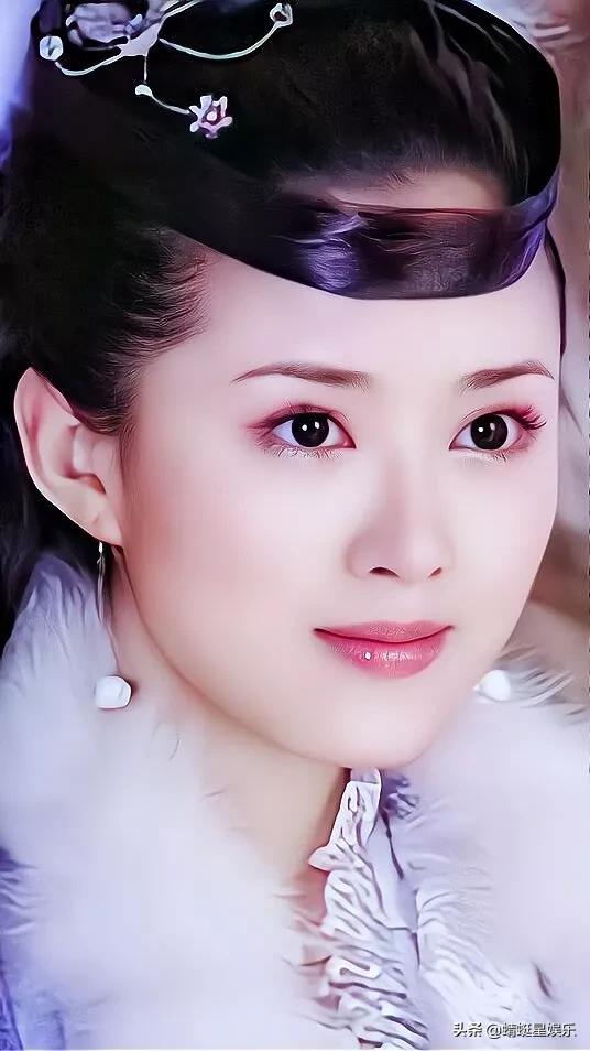 曾經最美嫦娥仙子顏丹晨，清高冷傲，眼神迷人