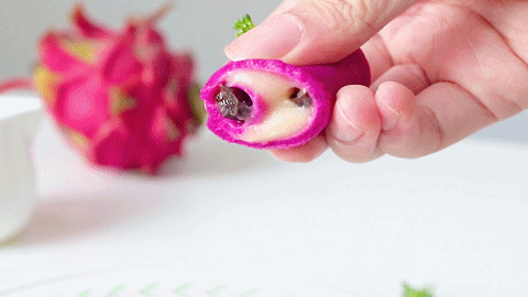 今日食譜「火龍果土豆泥卷」~寶寶輔食 今日食譜「火龍果土豆泥卷」~寶寶輔食