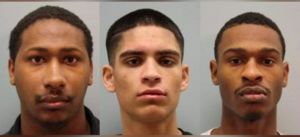 35萬2條人命,“是個恰當的金額”?華裔夫婦慘遭行刑式槍殺,嫌犯竟獲保釋出獄 35萬2條人命,“是個恰當的金額”?華裔夫婦慘遭行刑式槍殺,嫌犯竟獲保釋出獄