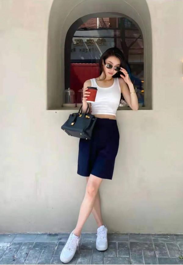 什麼樣的姿勢，才能拍得好看又上鏡？