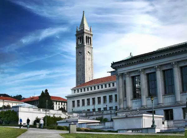 一天新增超10萬人，新變異毒株蔓延39個州，美國霸權或被疫情摧毀