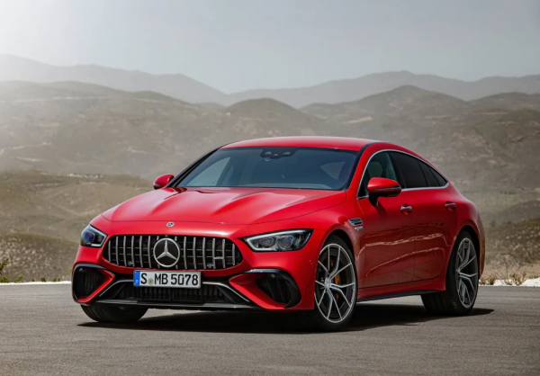 F1“黑科技”,843馬力效能猛獸,土豪必買,玩車的必看 F1“黑科技”,843馬力效能猛獸,土豪必買,玩車的必看