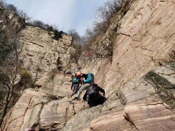 徒步白雲寺渡槽一一絕壁大梯一一上白雲一一白雲寺 徒步白雲寺渡槽一一絕壁大梯一一上白雲一一白雲寺