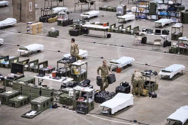 28日軍情急報！美軍疫情全面失控，艦艇趴窩飛行員不夠，機會來了