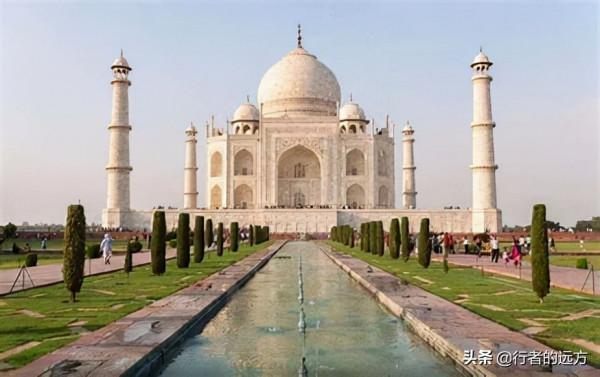 迷幻的城堡，永恆的眼淚，一座泰姬陵，揭開美好愛情的另一面