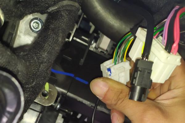 秦Pro加裝後排喇叭,全面提升車內音樂效果! 秦Pro加裝後排喇叭,全面提升車內音樂效果!