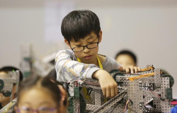 新高考“3+3”“3+1+2”，合理選科太重要，新生家長要忙起來啦