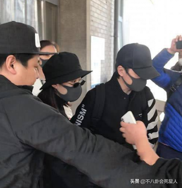 劉愷威馮紹峰洩露孩子隱私，楊冪趙麗穎努力保護，85花為母則剛