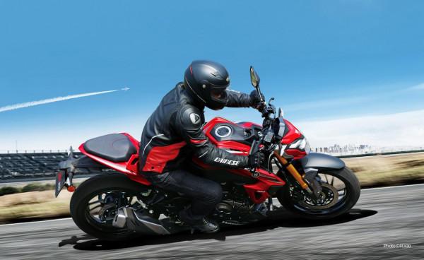 主要上下班和附近跑跑,DR250,GSX250R,KTM250,如何選? 主要上下班和附近跑跑,DR250,GSX250R,KTM250,如何選?