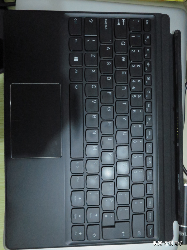 吊打Surface！體驗半個月聯想Miix720