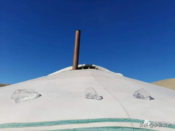 草原牧民人家的一天