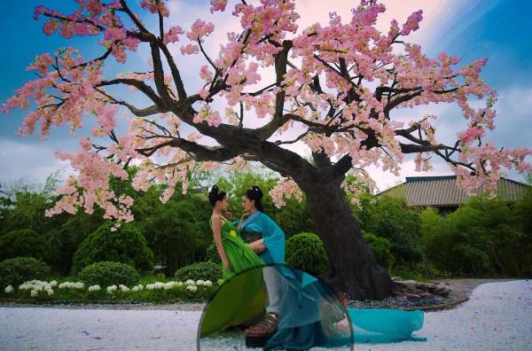 一雙涼鞋拍完整部劇？《一見傾心》很做作？景甜溫婉惹人憐