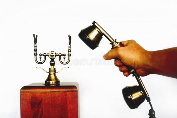 海外流浪九年,回國竟發現自己“死了”,甜美愛情如何變質 海外流浪九年,回國竟發現自己“死了”,甜美愛情如何變質