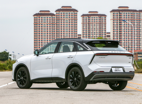 頂配落地不到十五萬，三款高顏值SUV推薦，動力都超180馬力